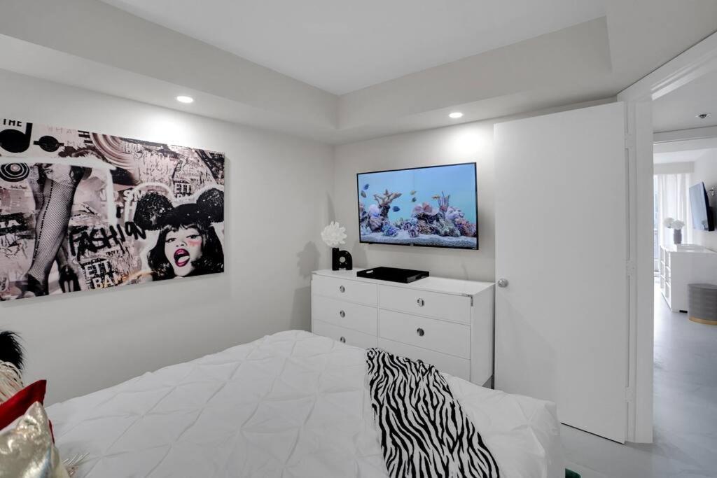 Superstar! Penthouse With Water And Park Views! Apartamento Miami