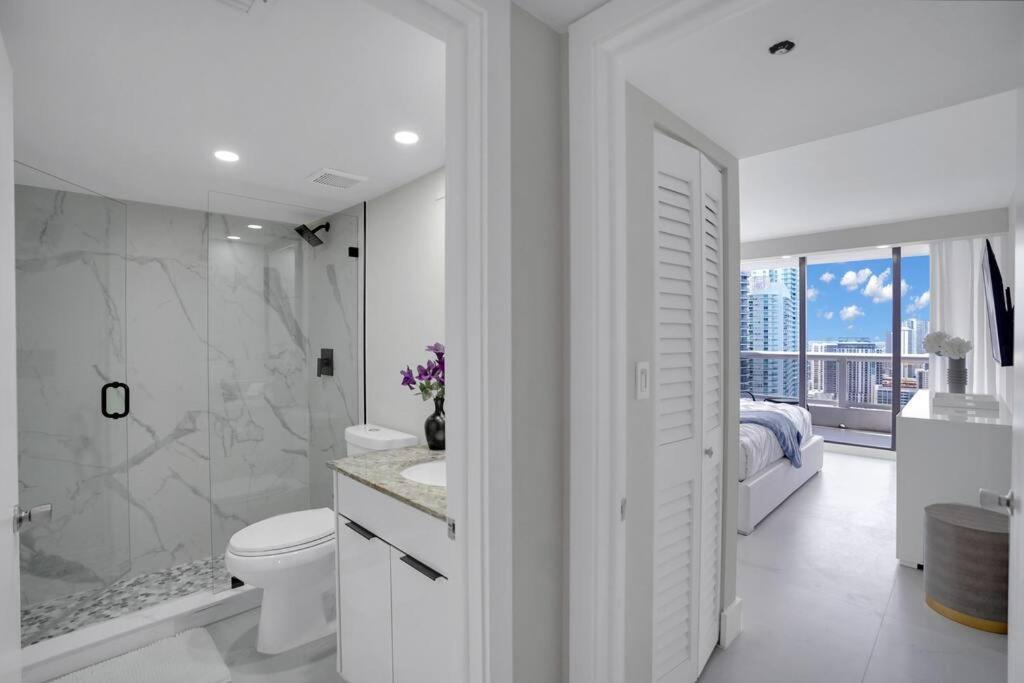 Superstar! Penthouse With Water And Park Views! Apartamento