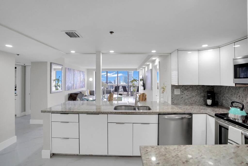 Superstar! Penthouse With Water And Park Views! Apartamento *